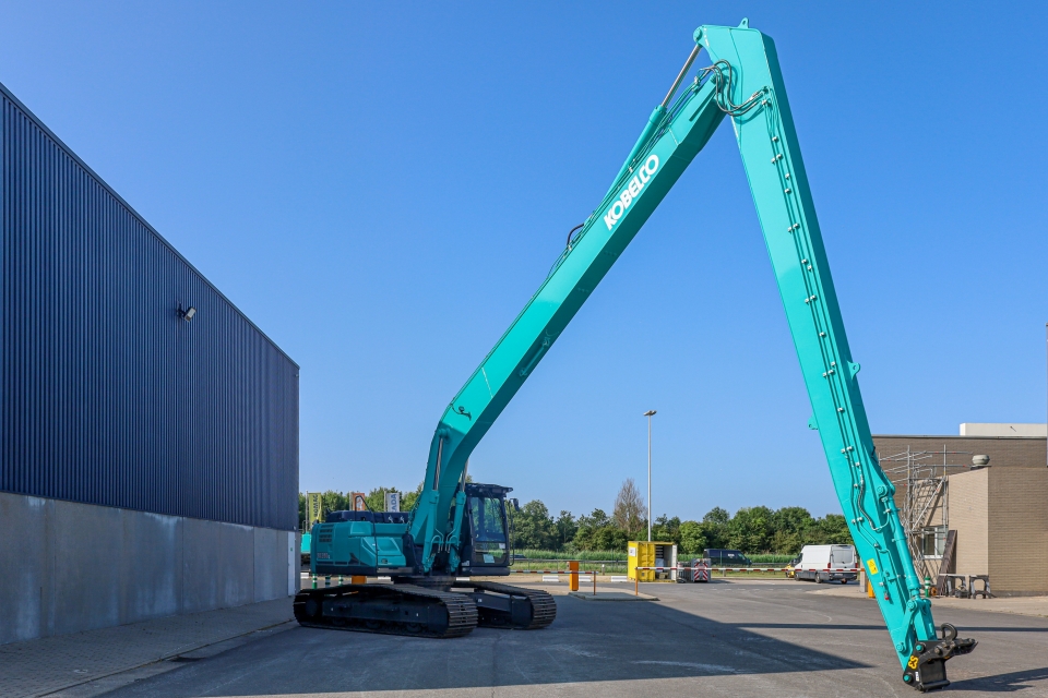 Kobelco SK260 Longreach