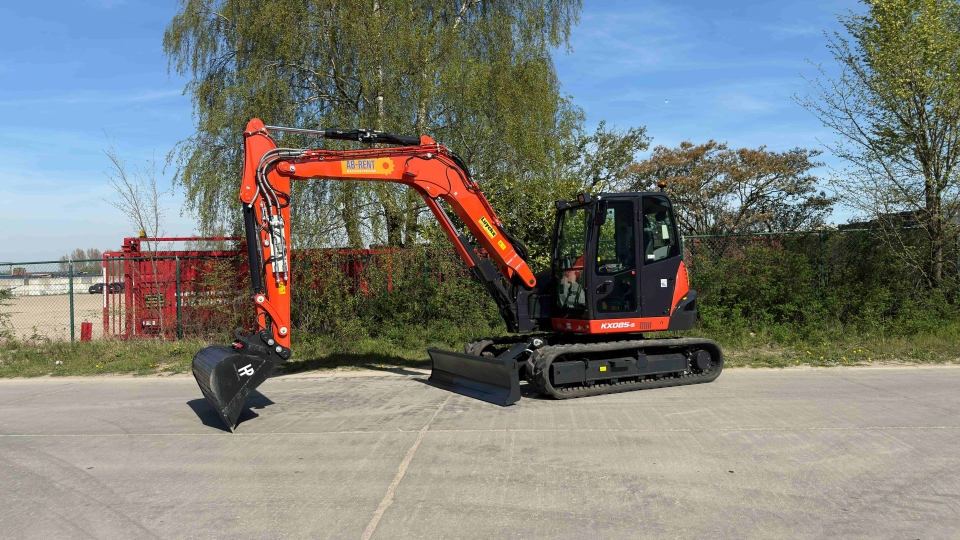 Graafmachine 8ton swing boom
