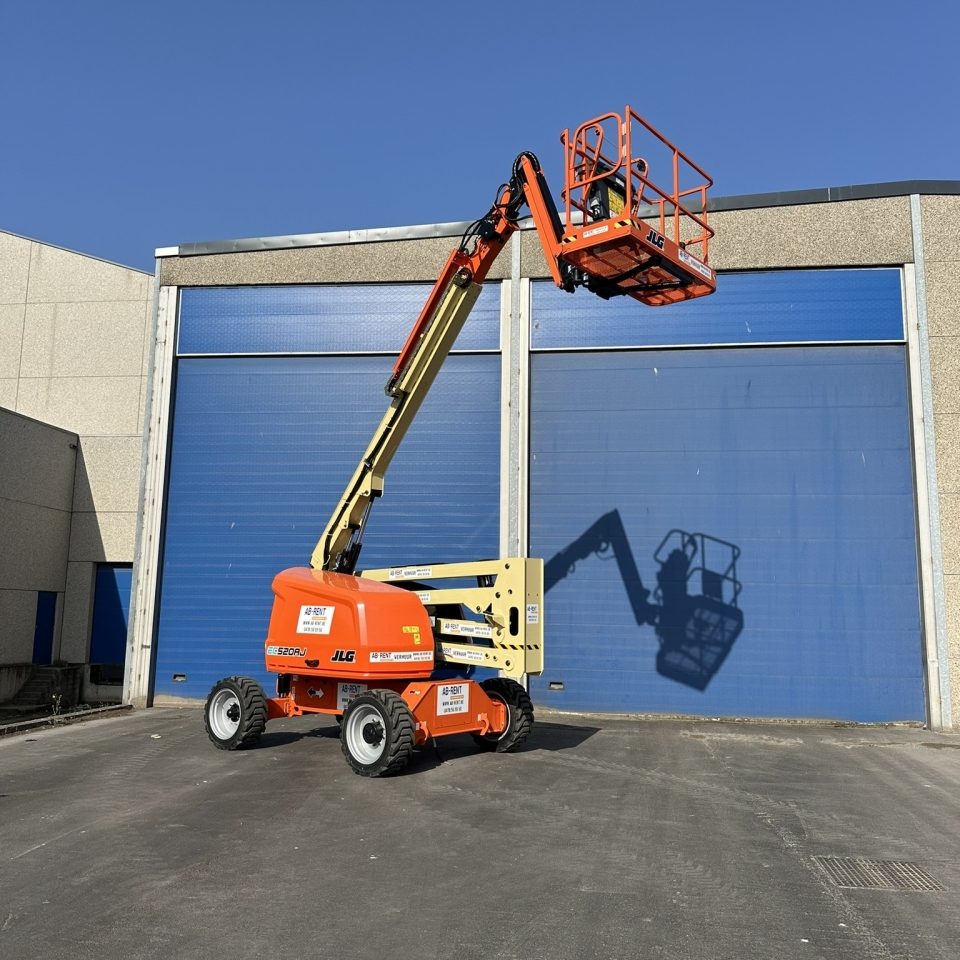 Elektrische knikhoogtewerker 18m JLG EC820AJ