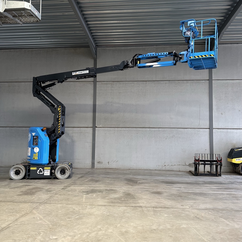 Knikhoogtewerker elektrisch 11,6m