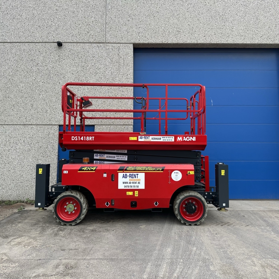 Schaarlift 14m 4x4