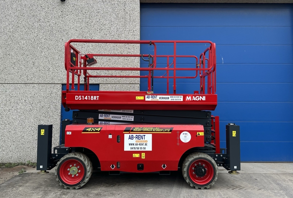 Schaarlift 14m 4x4